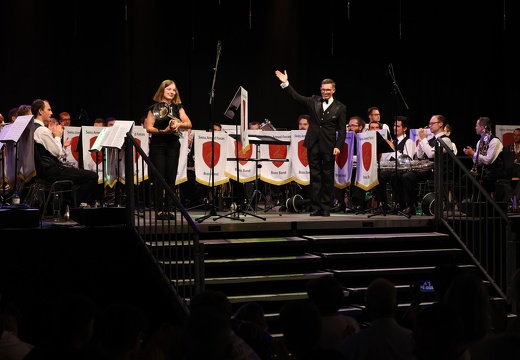 Samedi | Swiss Armed Forces Brass Band et Julie Clément